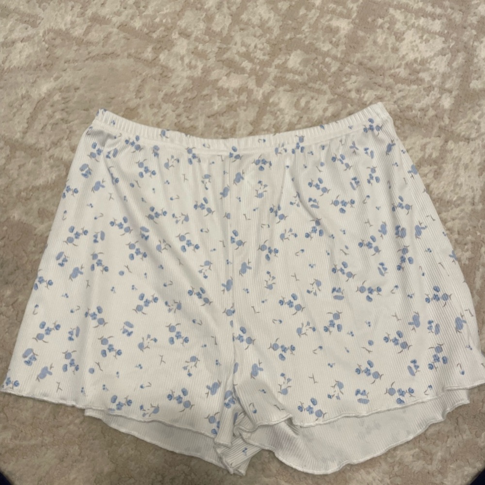 Floral Print Lounge Shorts and top